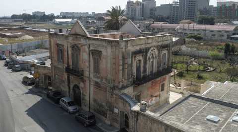 Villa De Sario, l'elegante edificio dell'800 situato nella zona pi spettrale di Bari